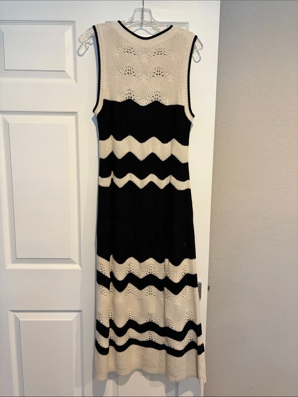 GAP Crochet Midi Sweater Dress Size L-Tall - Picture 6 of 10
